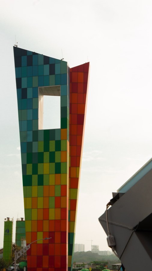Detalle de los colores de la Ventana al Mundo